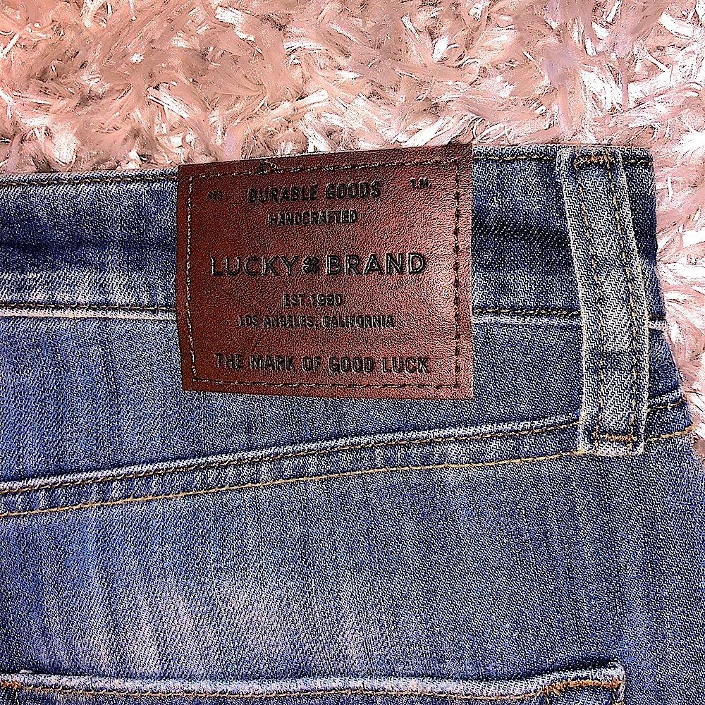 Men’s Lucky Brand Jeans - Regular Cut 34/30